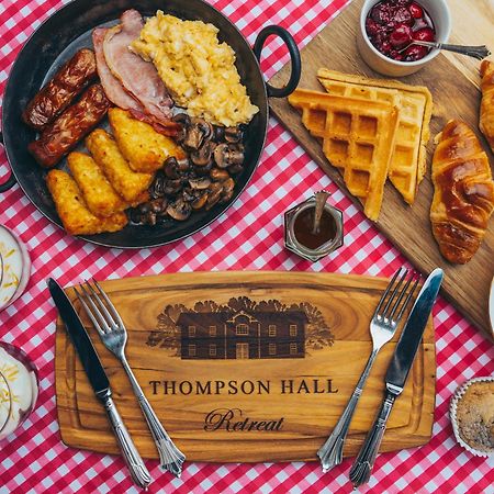 Thompson Hall Retreat Екстер'єр фото