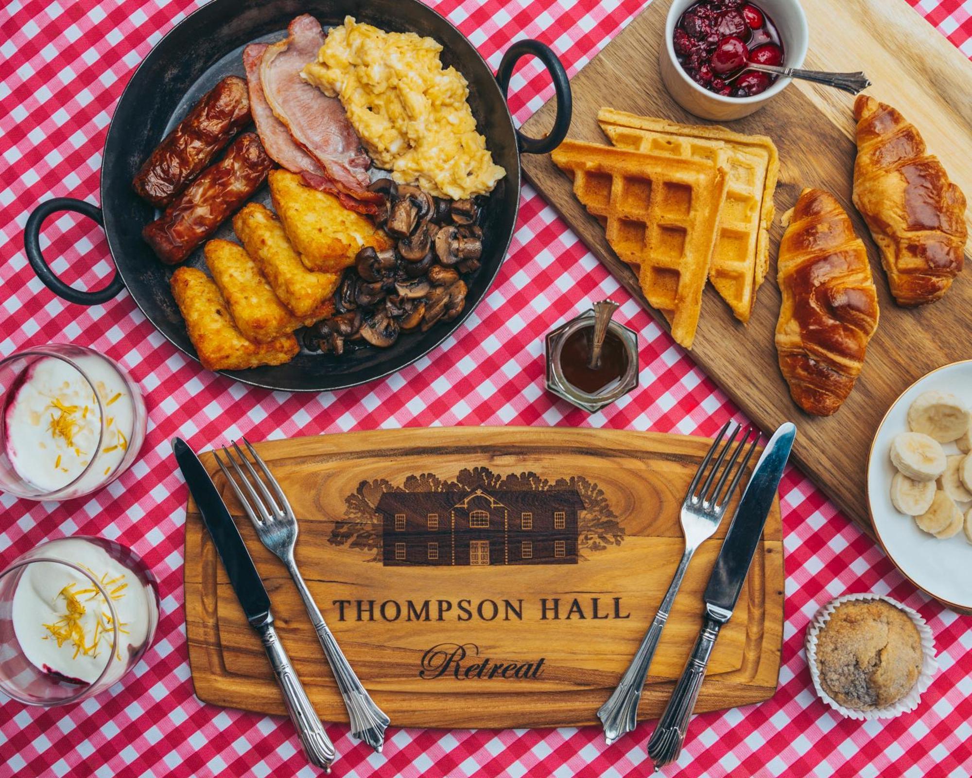Thompson Hall Retreat Екстер'єр фото